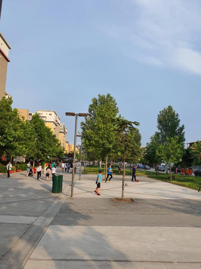 Apartment Cozy 1 Bedroom Near Parks, Cafes & Restaurants Tirana